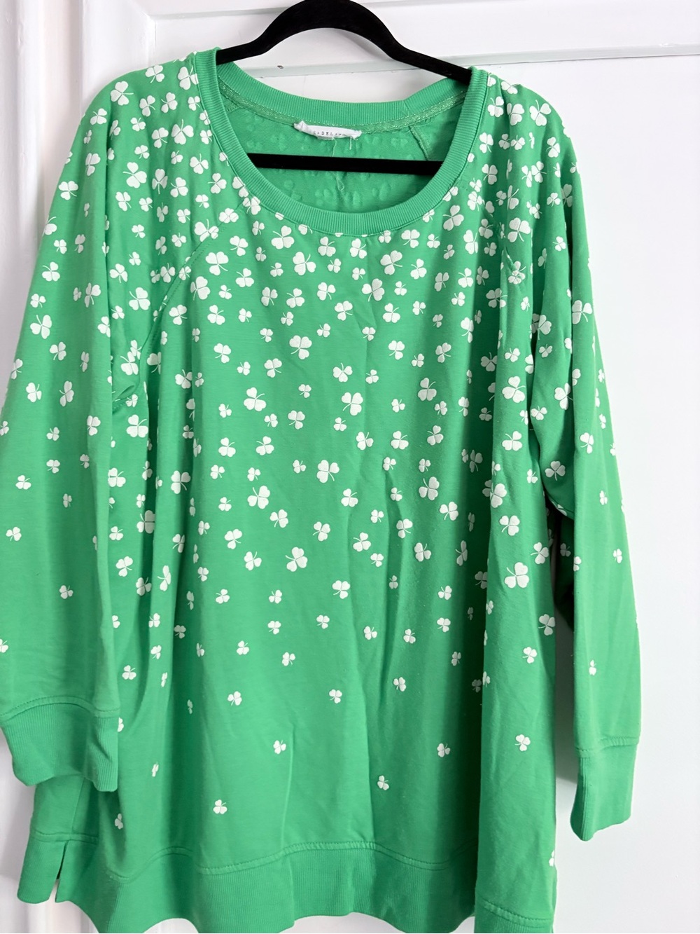 Jane and Delancey Green Floral-Print Long Sleeve Sweatshirt